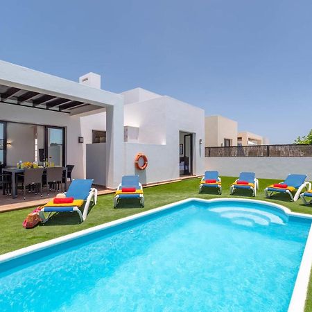 פלאיה בלנקה Villa Janubio By Villa Plus מראה חיצוני תמונה