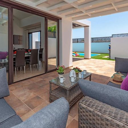 פלאיה בלנקה Villa Janubio By Villa Plus מראה חיצוני תמונה